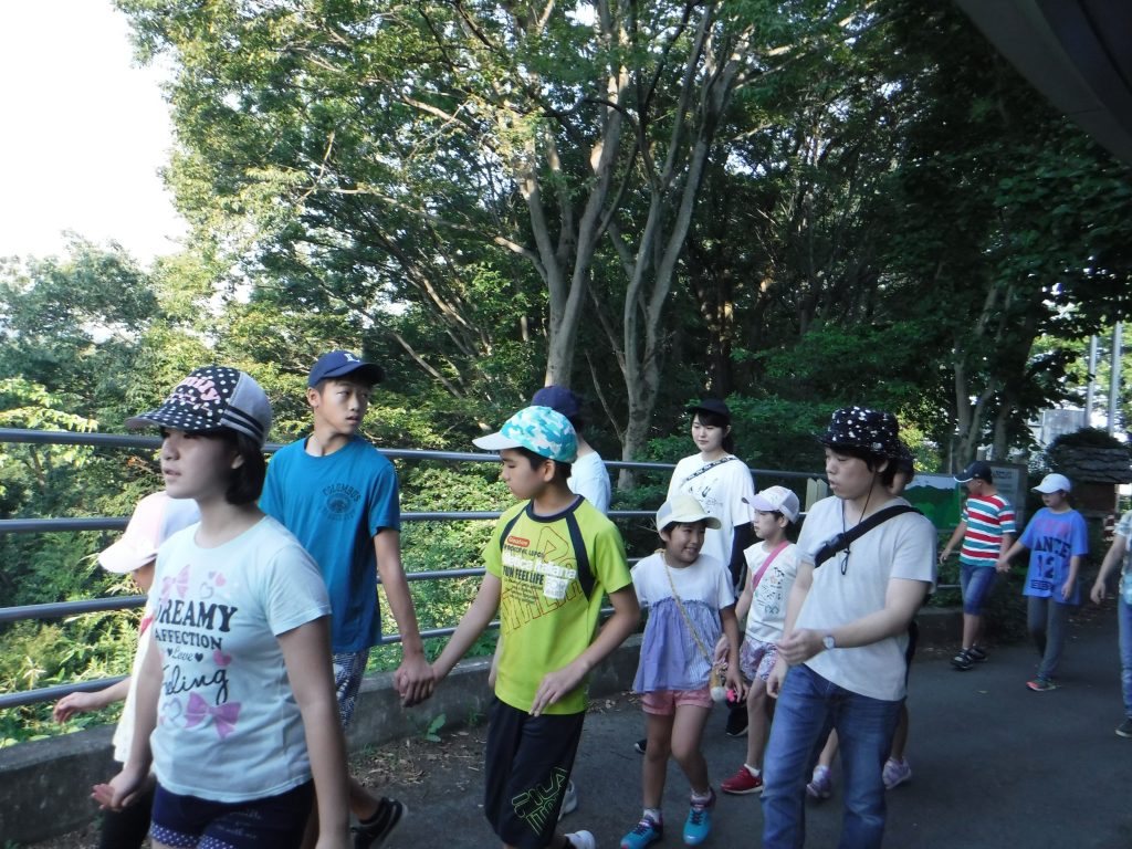 夏合宿　朝の歩行トレ、さあ行こう！！