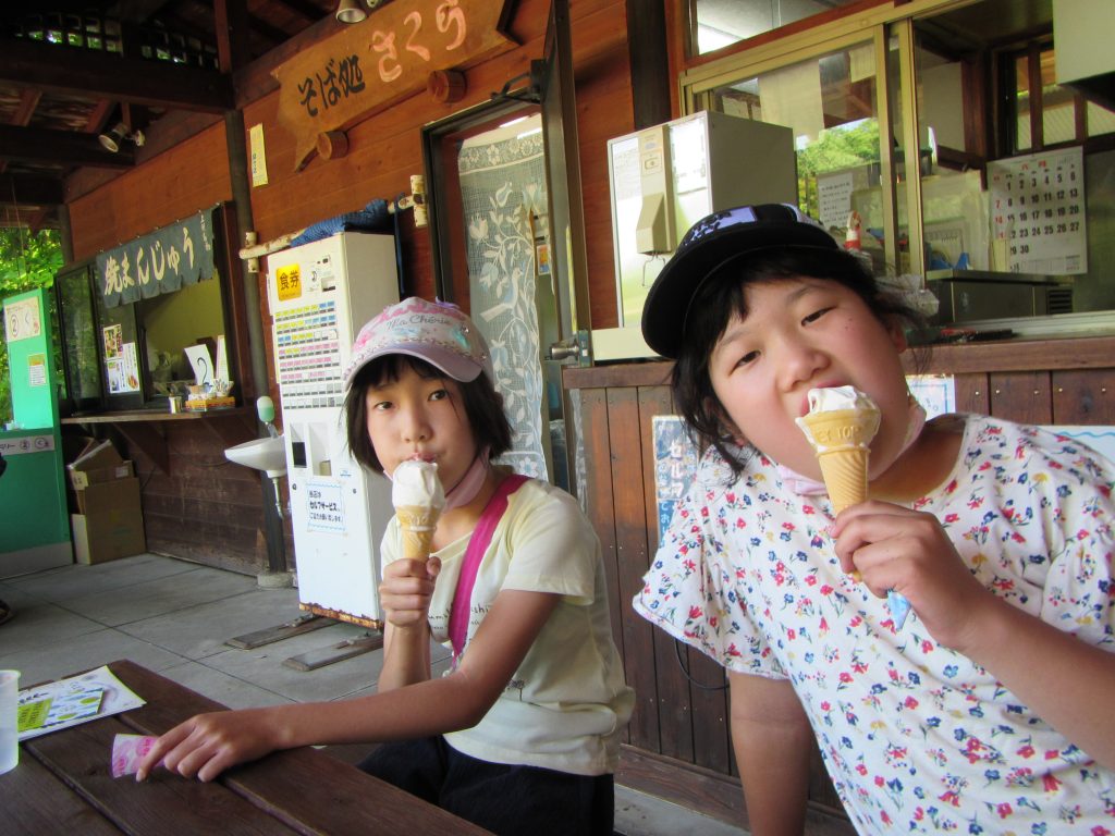 ぐんまフラワーパーク　赤城山のソフトクリーム　美味しい!!