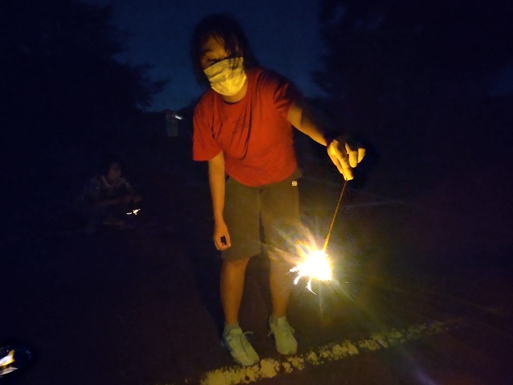 夏の思い出　花火で夏を締めくくろう。