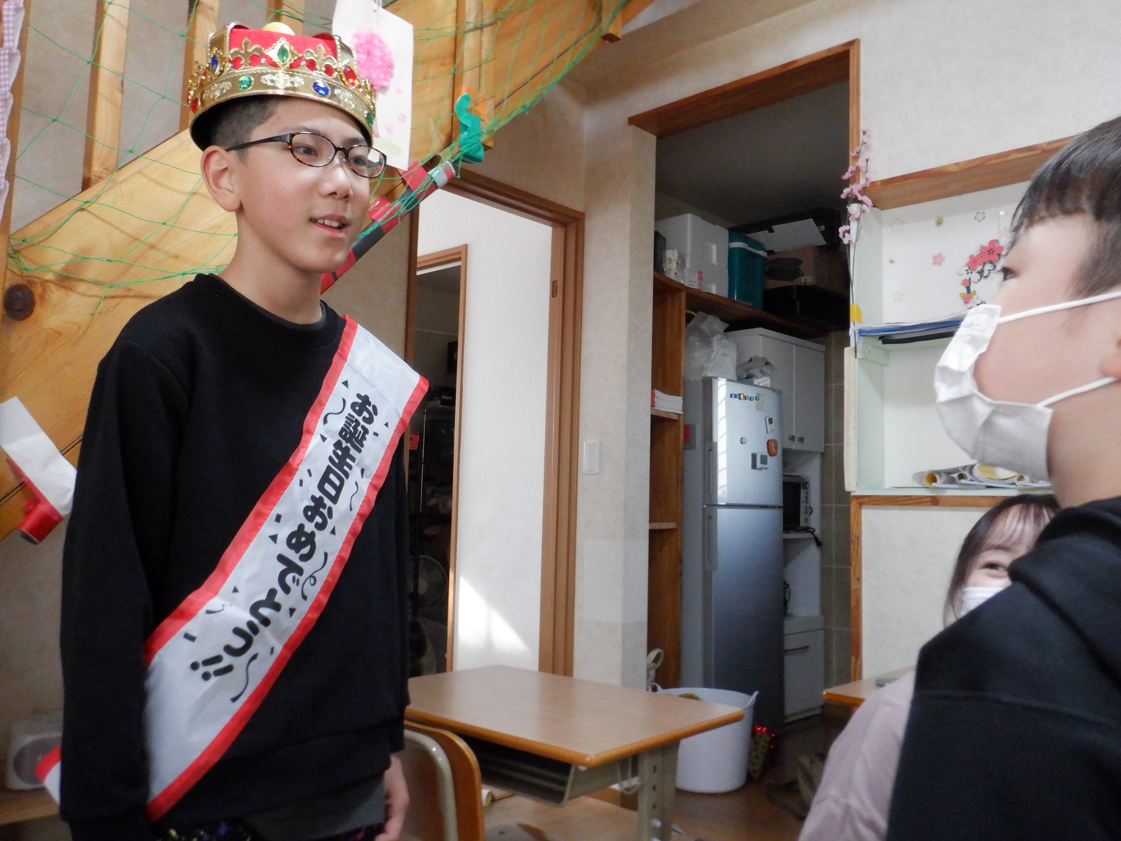 お誕生日会　みんなからお祝いの言葉をもらいました。