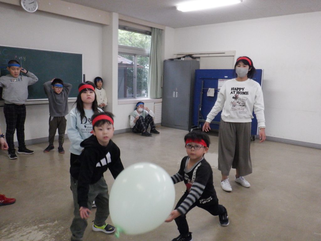 風船バレー　白熱、絶対に落とさない！！